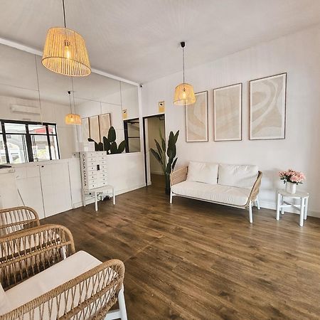Hotel Casa Dalia Марбелья Экстерьер фото